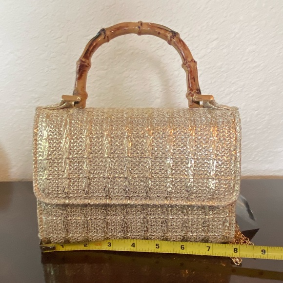 Fabulous D’margeaux New York Crossbody/Tote Gold Convertible Bamboo handles NWT - Picture 6 of 16